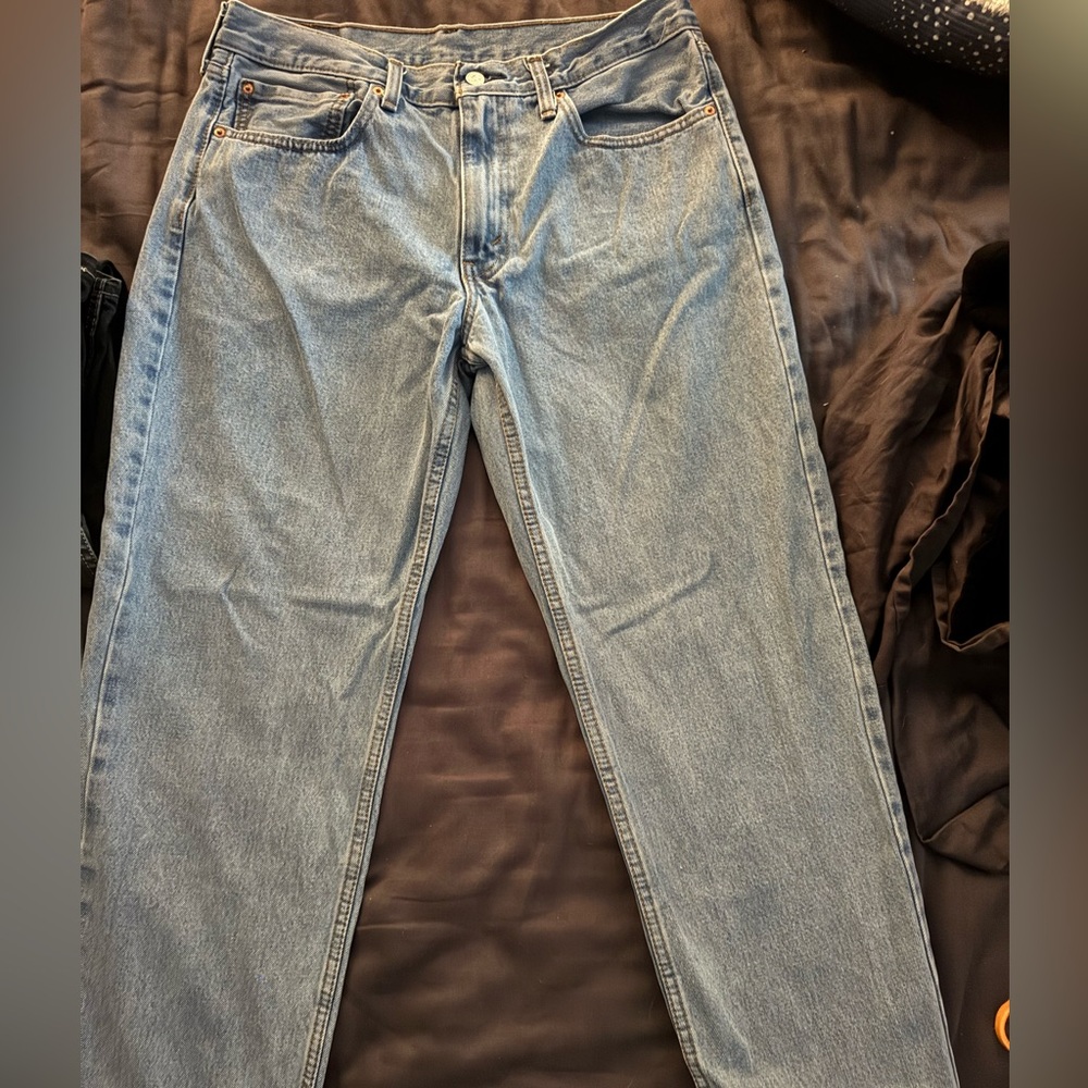 Levi's Light Blue Relaxed Fit Straight Jeans 33x28